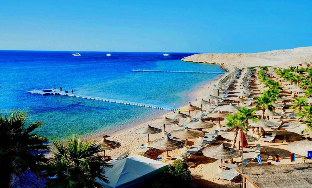 Бронируйте тур в Египет и побываете на таком пляже!
